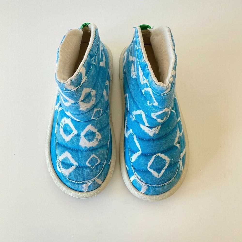 SANUK‎ Size 5 "Puff n Chill" Blue Slip On Ankle Boots Shoes Slippers